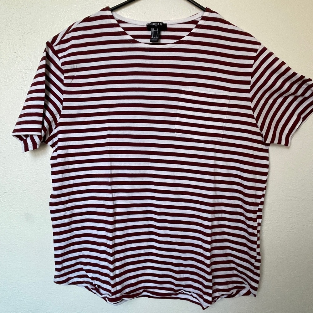 Forever 21 T-shirt with 1 pocket